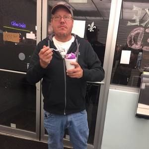 Meet your Posher, Neely